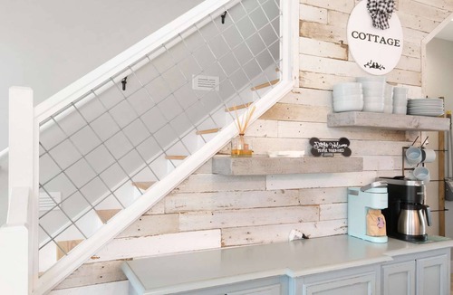 Ottawa House | Sit, Stay, Relax | Welcome to Serendipity