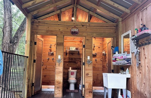 Smithville RV Rental | Site 3 Private camp power @ site w/Hot Showers & Potty In Community Bathhouse