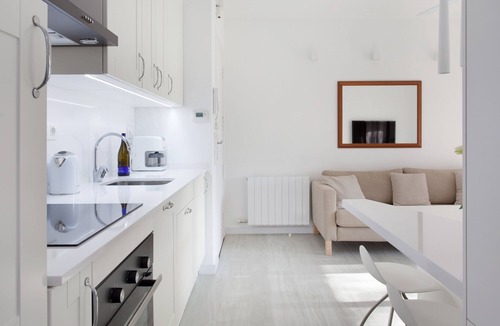 Sitges Apartment | SITGES BLANC SUBUR · Minimalist Design Apartment