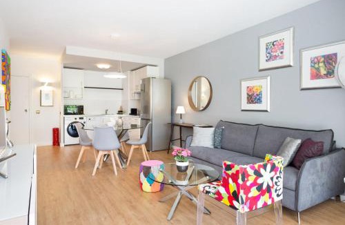 Passeig Maritim Apartment | SITGES POOL & SEA TERRACE Luxury, comfort, unbeatable location