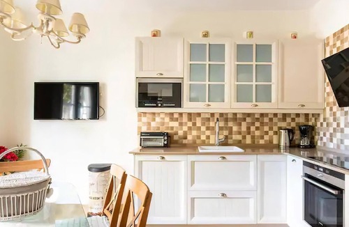 Sitges Town Center Cottage | Sitges Spaces Beach House- 4 Bedroom/3 bathroom