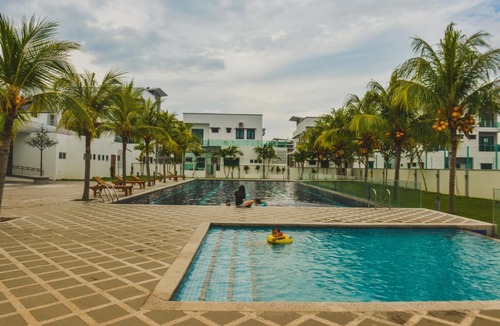 Taman Bunga Ros House | Sitiawan Setia Residence