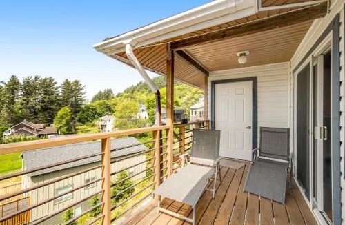 Oceanside House | Sitka Sky