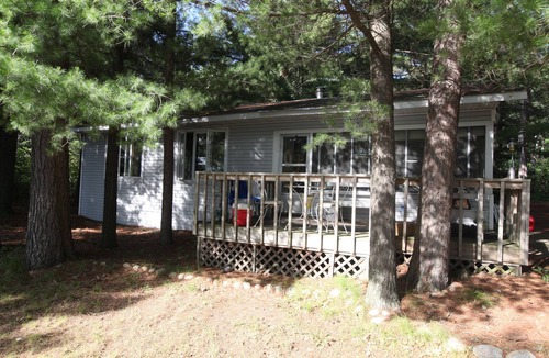 Pine River Cabin | Sittin' on dock on the bay'