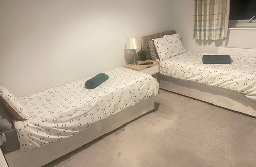 Sittingbourne House | Sittingbourne - Cambria Walk