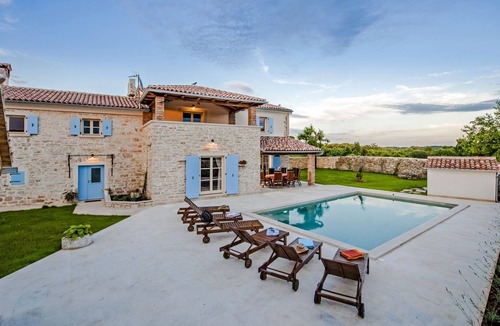 Krmed Cabin | Situated in a quiet locatio has everything what you need for a perfect holiday