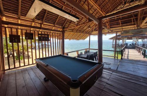 Toinasa Hotel | Siuri Cottages & Restaurant
