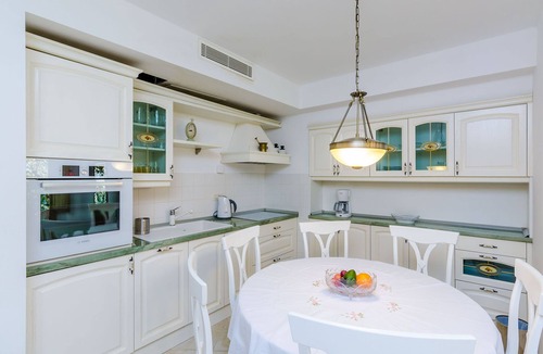 Mlini Villa | Six Bedroom Villa with Terrace and Swimming Pool