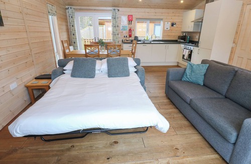 Saddleworth Cottage | Six Berth pet Free Lodges