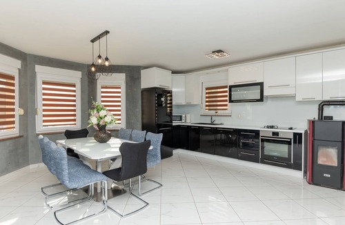 Knezovici House | Six Brothers by Interhome