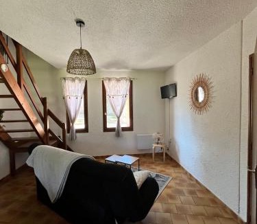 Seyne Apartment | Six Duplex à la montagne POMPIERY