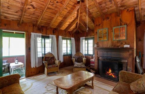Lyme House | Six Person Cabin Rental on a Lake in the Upper Valley of New Hampshire