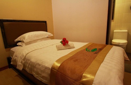 Dungun House | SIX VILLA INN