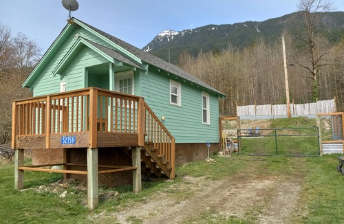 Rockport Cabin | Skagit Cabin Rockport