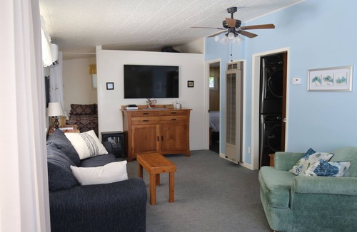 Concrete Cottage | Skagit River Waterfront Cottage