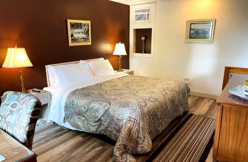 Sennett Hotel | Skaneateles Inn on 20