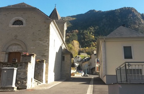 Viella Ski Chalet | Ski 10 mins from the slopes of Barèges-Tourmalet-la Mongie and Luz Ardiden