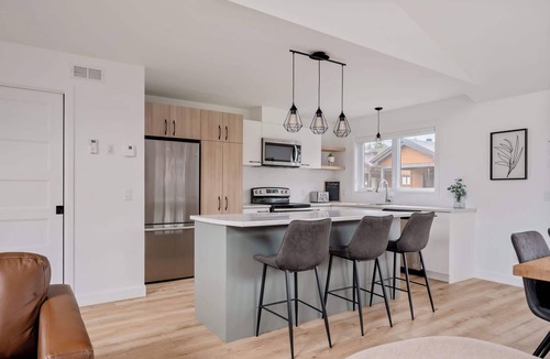 Stoneham Villa | Ski and Spa | L'Altitude des Sommets
