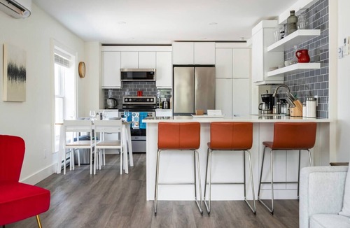 Meaford Apartment | `Ski` at Hills Meaford | 2BD Suite + Bunk Beds