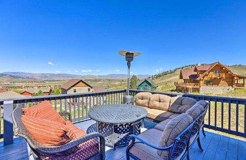 Innsbruck Val Moritz House | Ski + Bike: Home w/Deck & Hot Tub in Granby!