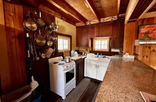 Kingfield Cabin | Ski Camp - Sugarloaf