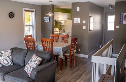 Saint-Philemon House | Ski Chalet | Le Loup