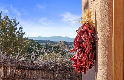 North Hills Villa | Ski Discounts! Bishop`s Lodge Villa, Hiking, Views