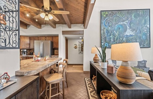 Casas de San Juan House | Ski Discounts! Luxe Escape near Opera | Spa Pool Casita