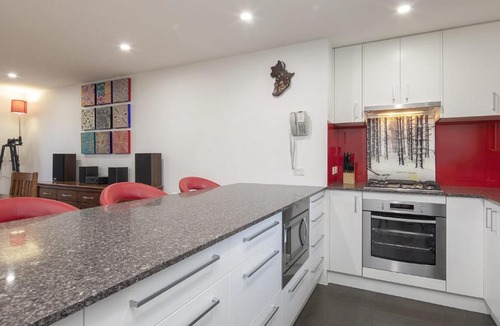 Crackenback House | Ski Fall