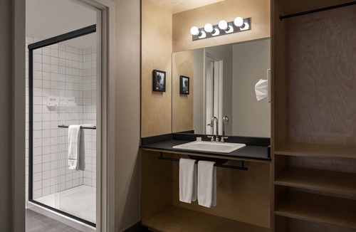 Lakeside Park Hotel | Ski for family: Modern Mountain Haven stay, Pet Friendly | 4 Units