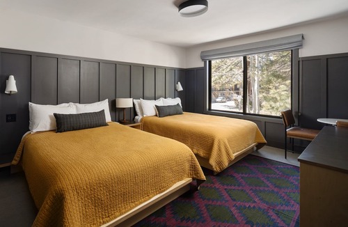 Lakeside Park Hotel | Ski for family: Modern Mountain Haven stay, Pet Friendly | 4 Units