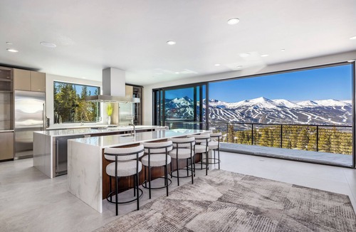 Baldy Mountain House | Ski for Free in your Backyard! 30+ Day Rental