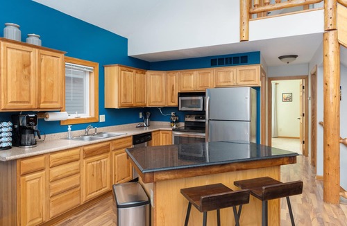 Biwabik Villa | Ski & Golf Resort Villa at Giants Ridge