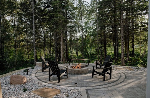 Lutsen House | Ski/Golf/Trails/Winery - Putting Green - Sauna - Foosball - Sleeps 10