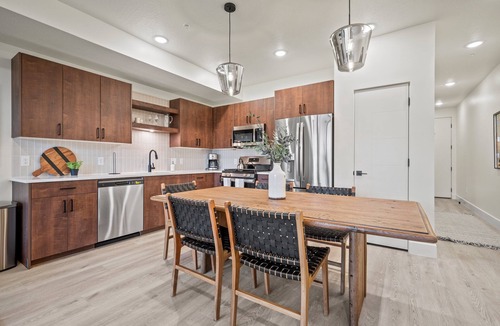 Wolf Creek Condo | Ski & Greens Haven Pt A107|Mtn Views |Ski |Firepit