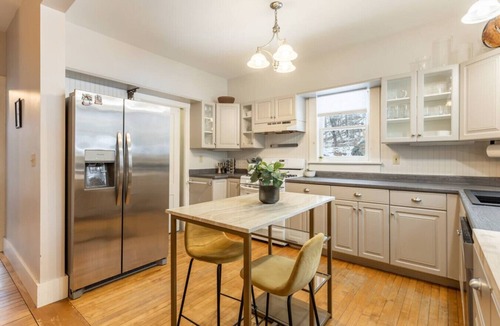 Bridgewater Corners House | Ski Home w/Hot Tub near Killington & Woodstock