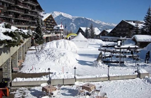 Anzere Apartment | Ski-in Apartment in Anzere with parking