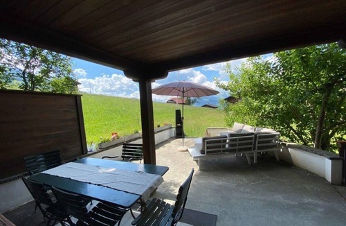 Schoenried Apartment | Ski in Duplex Chalet