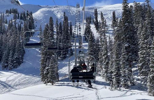Granby Villa | Ski-In Granby Getaway
