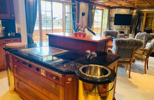 Saanenmoeser Ski Chalet | Ski In Luxury Chalet For Unforgettable Stay