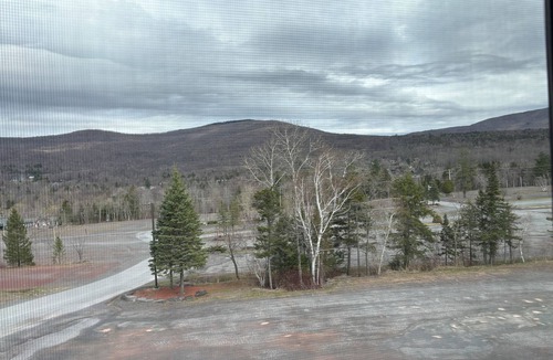 Hunter Condo | Ski in/out 2b2b at Hunter!