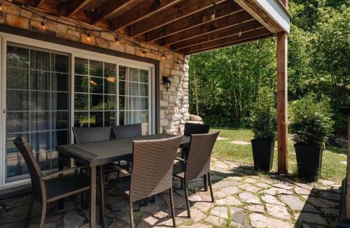 Saint-Faustin-Lac-Carre House | Ski in out at La Halte Mont-Blanc 2