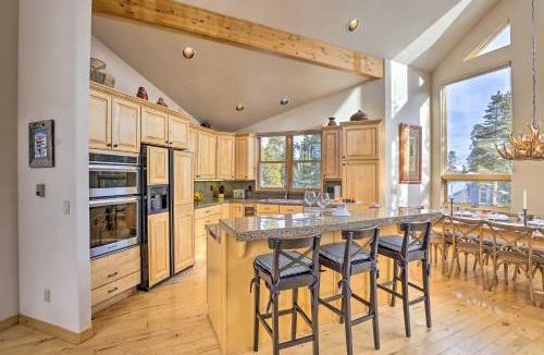 Warrior's Mark West House | Ski-In/Out Breckenridge Gem w/Hot Tub!