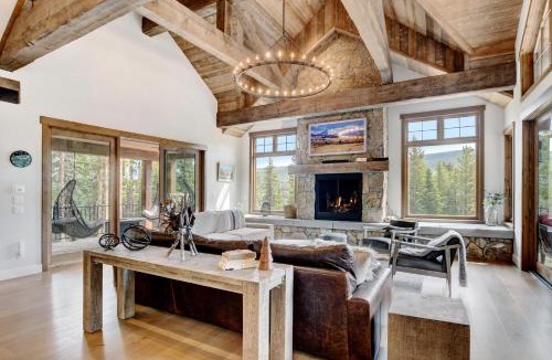 Winter Park House | Ski In Out Luxury Chalet 277 I Private Hot Tub I Pool Table I Great Views I Activity Program