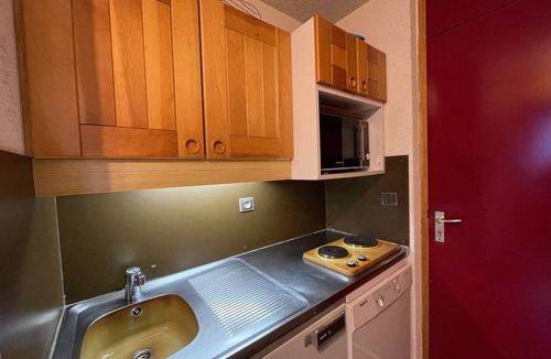 Valmorel Apartment | Ski-in/out studio cabin, pets allowed, Valmorel