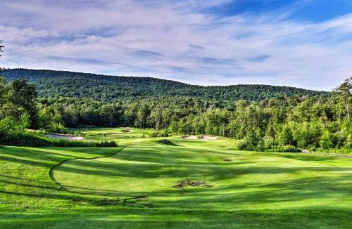 North Troy House | Ski-In Resort Family Condo w/Deck at Jay Peak!