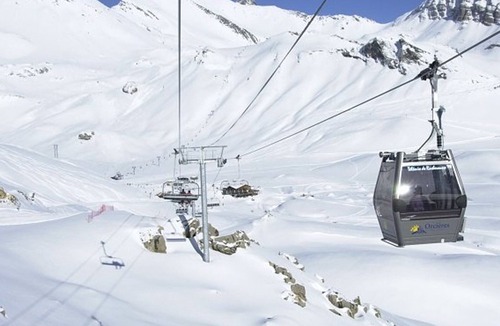 Orcieres-Merlette Apartment | Ski-In/Ski-Out 3-Room Apt, Sleeps 8, Near Shops & Sports Center in Orcières