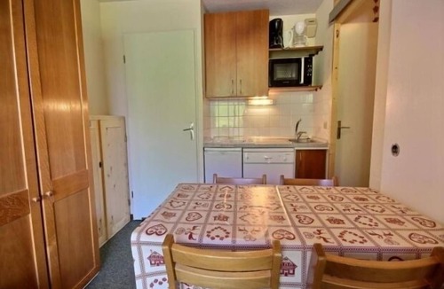 Plagne Soleil Apartment | Ski-in/Ski-out Apartment with Terrace