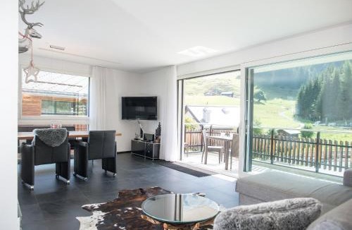 Parpan Apartment | Ski in-Ski out Apartment Heimberg-Parpan-Lenzerheide