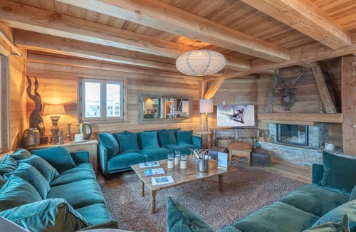 Cognet Ski Chalet | Ski-in Ski-out Chalet with Spa, Pets Allowed, Parking